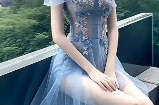 文章疑似新恋情曝光与美女约会同回住处隔天开车送美女乘高铁