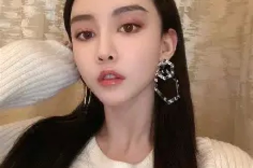 泰国网红夫妻怒斥中国MCN困苦内容全是摆拍公司拒绝给孩子看病