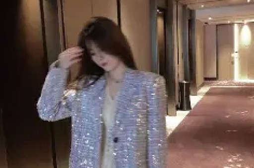 人设崩塌！白冰公益装大方背地里偷逃税款藏猫腻